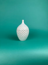 Laden Sie das Bild in den Galerie-Viewer, Flasche "allover" grünblau