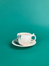 Laden Sie das Bild in den Galerie-Viewer, Espressotasse "Artdeco" grünblau