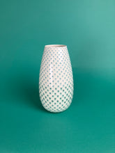 Laden Sie das Bild in den Galerie-Viewer, Vase "allover" grünblau