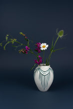 Laden Sie das Bild in den Galerie-Viewer, Vase "Artdeco" grünblau
